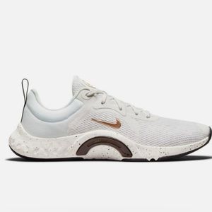 Nike Renew In-Season TR 11 Premium Women's Training Shoes - Size 8 Women’s